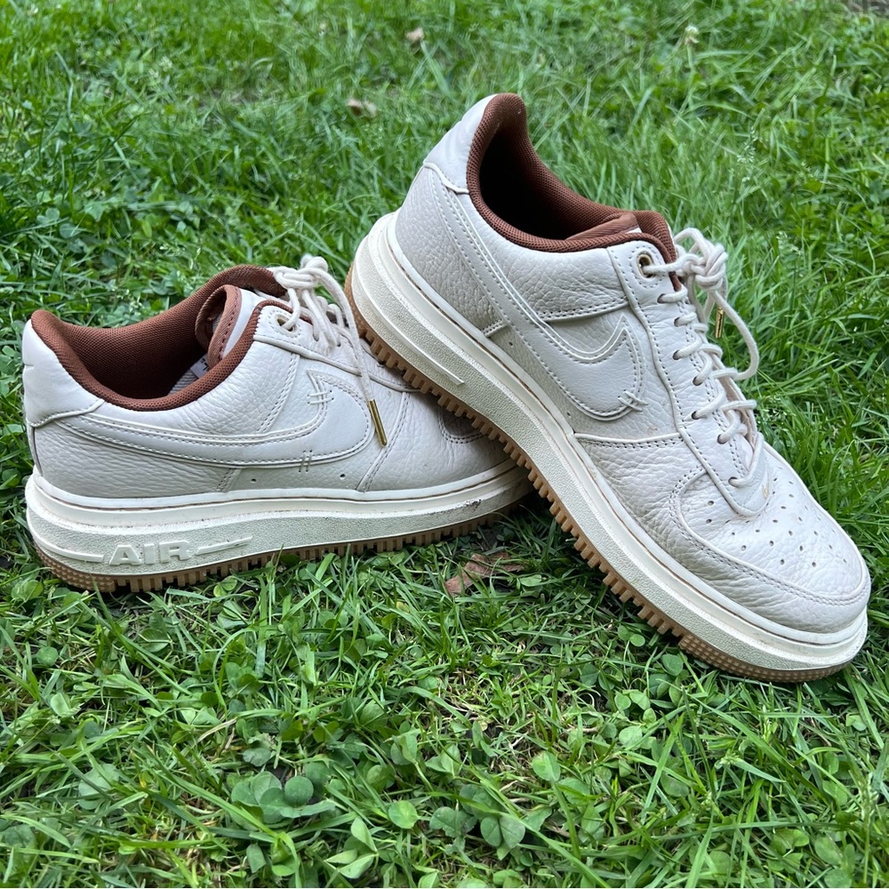 Nike Air Force 1 Luxe Pecan